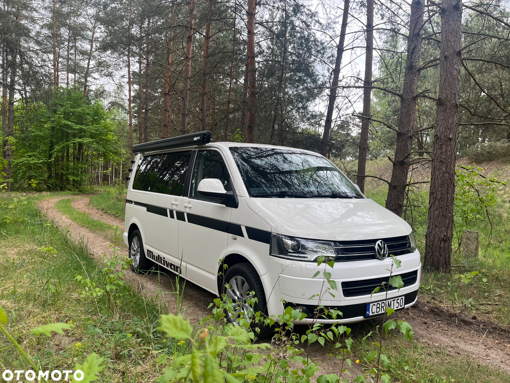 Volkswagen Multivan - 11