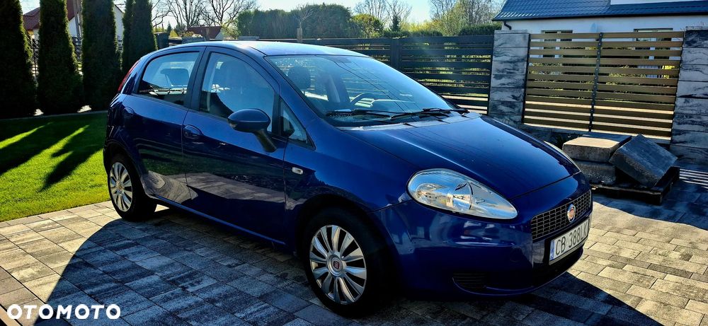 Fiat Punto 1.2 8V - 7
