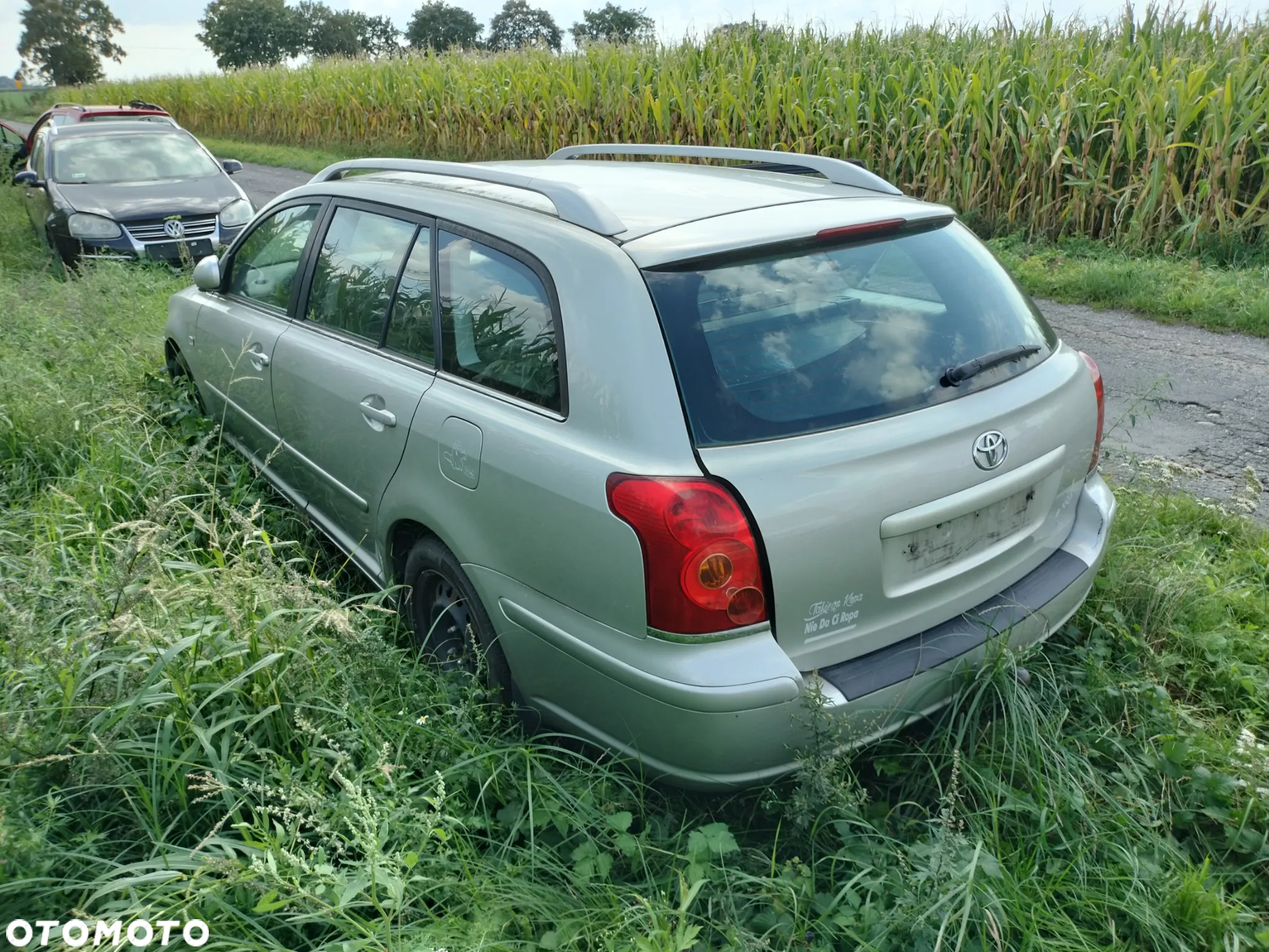 avensis t25 - 2