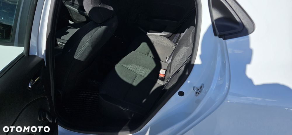 Renault Clio - 7