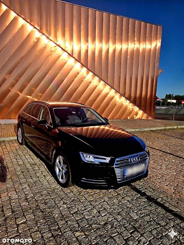 Audi A4 Avant 2.0 TDI Sport S tronic - 4