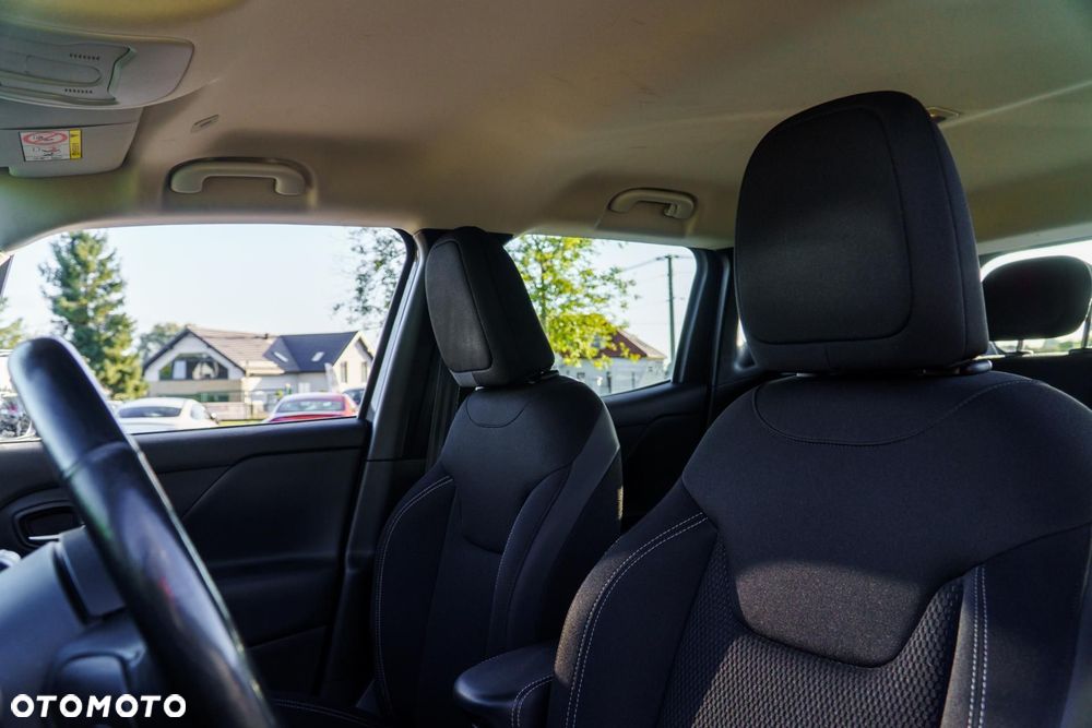 Jeep Renegade - 13