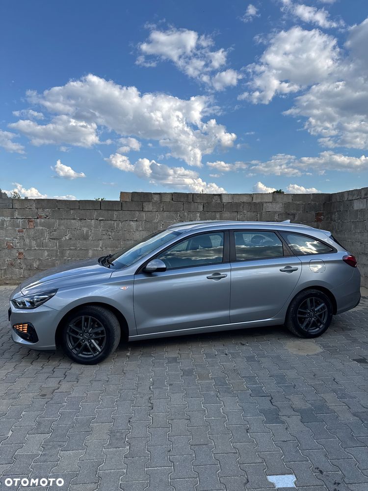 Hyundai i30 1.5 DPI Modern - 3
