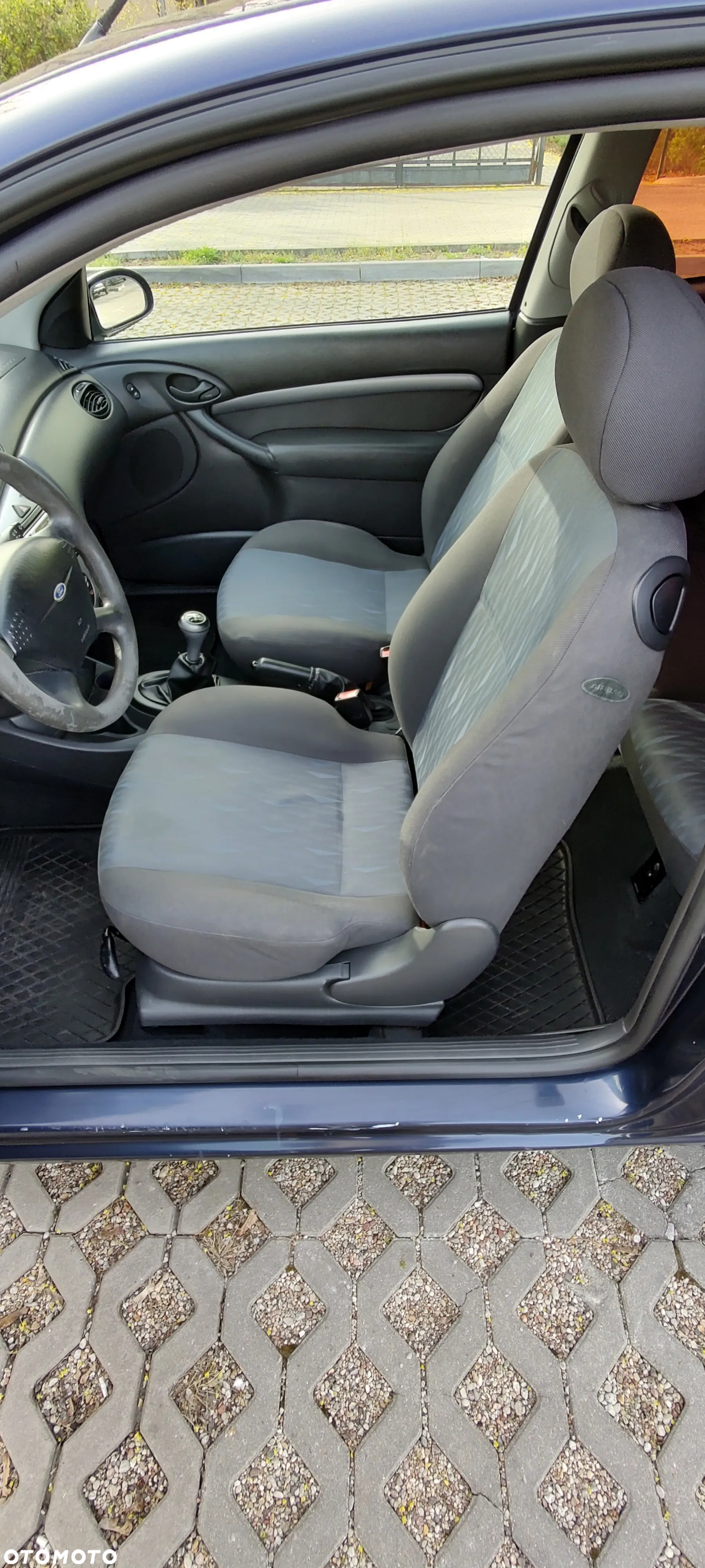 Ford Focus 1.6 Comfort - 18