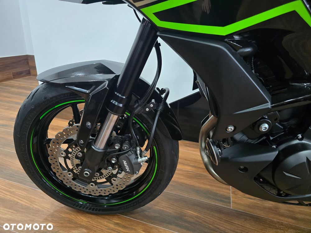 Kawasaki Versys 650 - 17
