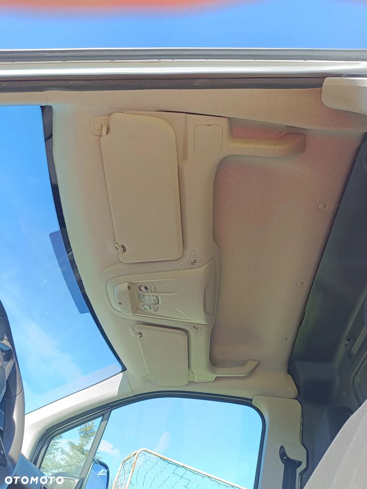 Opel COMBO - 27