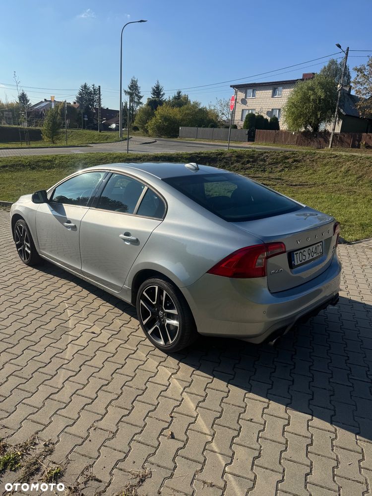 Volvo S60 - 6