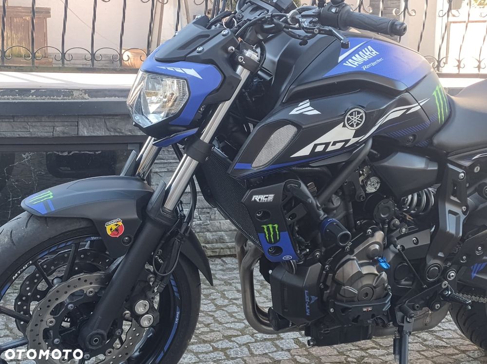 Yamaha MT - 1