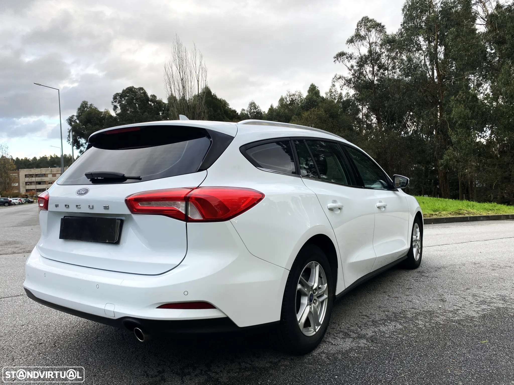 Ford Focus SW 1.5 EcoBlue S&S COOL&CONNECT DESIGN - 8