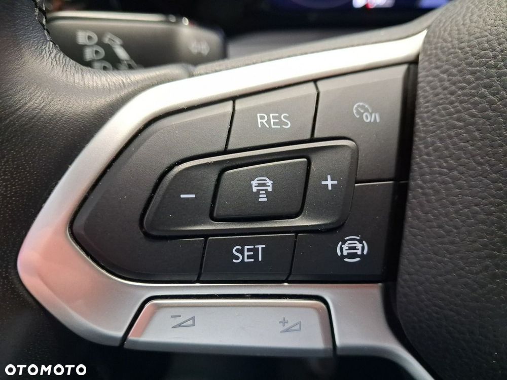 Volkswagen Golf Variant - 18