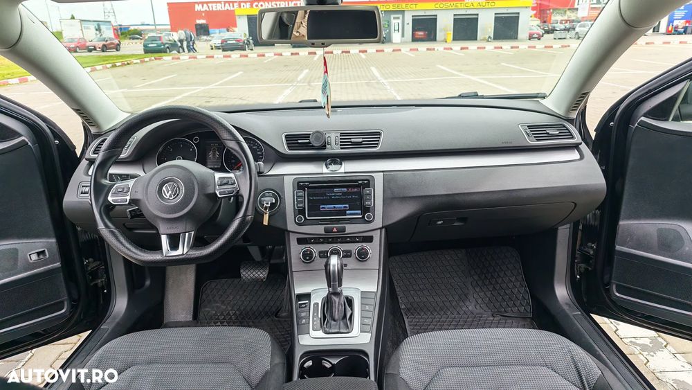 Volkswagen Passat 2.0 TDI BlueMotion Tehnology DSG Comfortline - 9