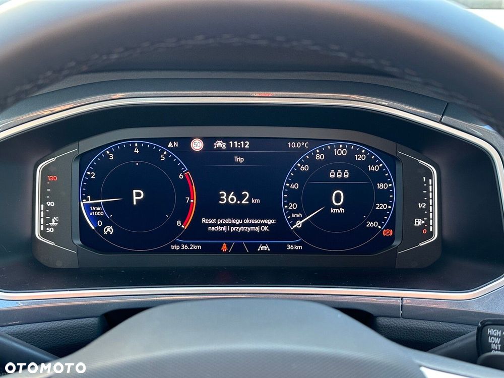 Volkswagen T-Roc - 24