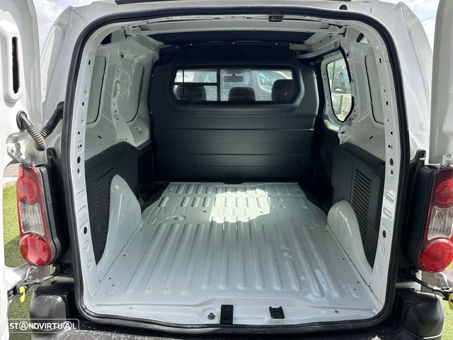 Citroën BERLINGO 3 LUGARES 100 CV - 7