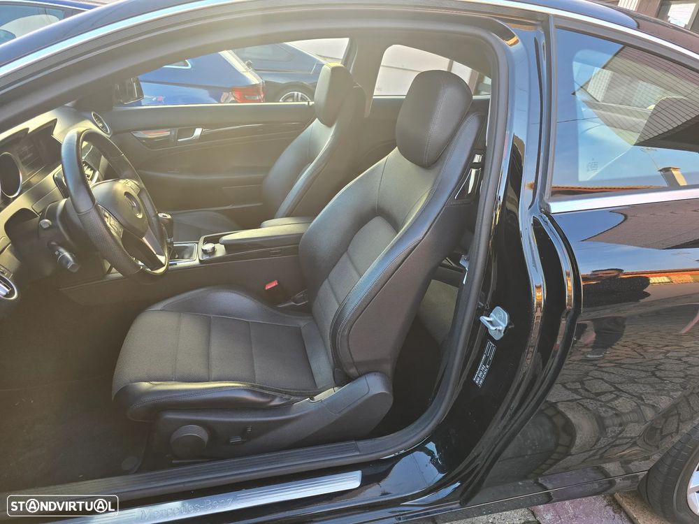 Mercedes-Benz C 220 - 10