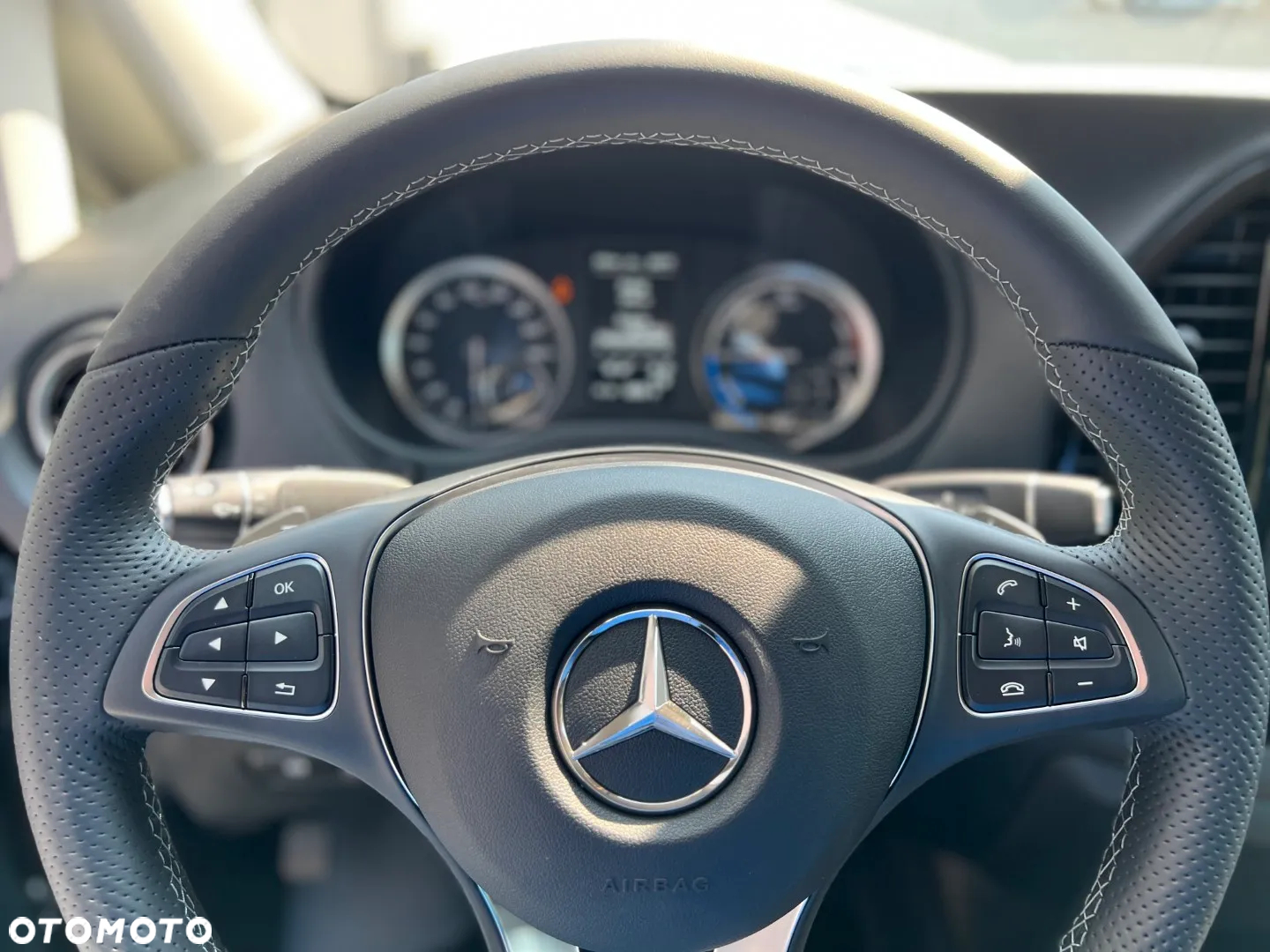 Mercedes-Benz Vito - 14