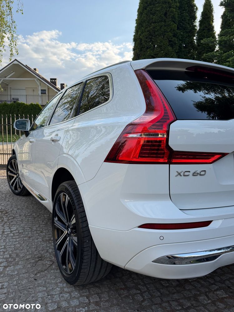 Volvo XC 60 B4 D AWD Inscription - 11