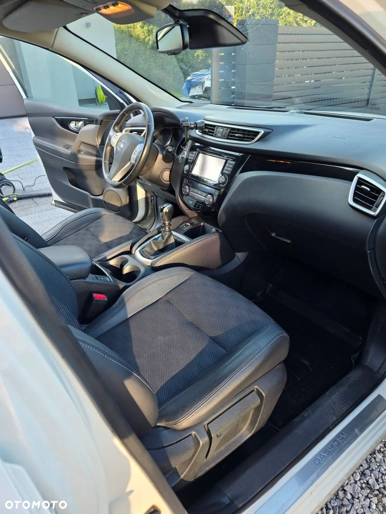 Nissan Qashqai 1.2 DIG-T Tekna - 16