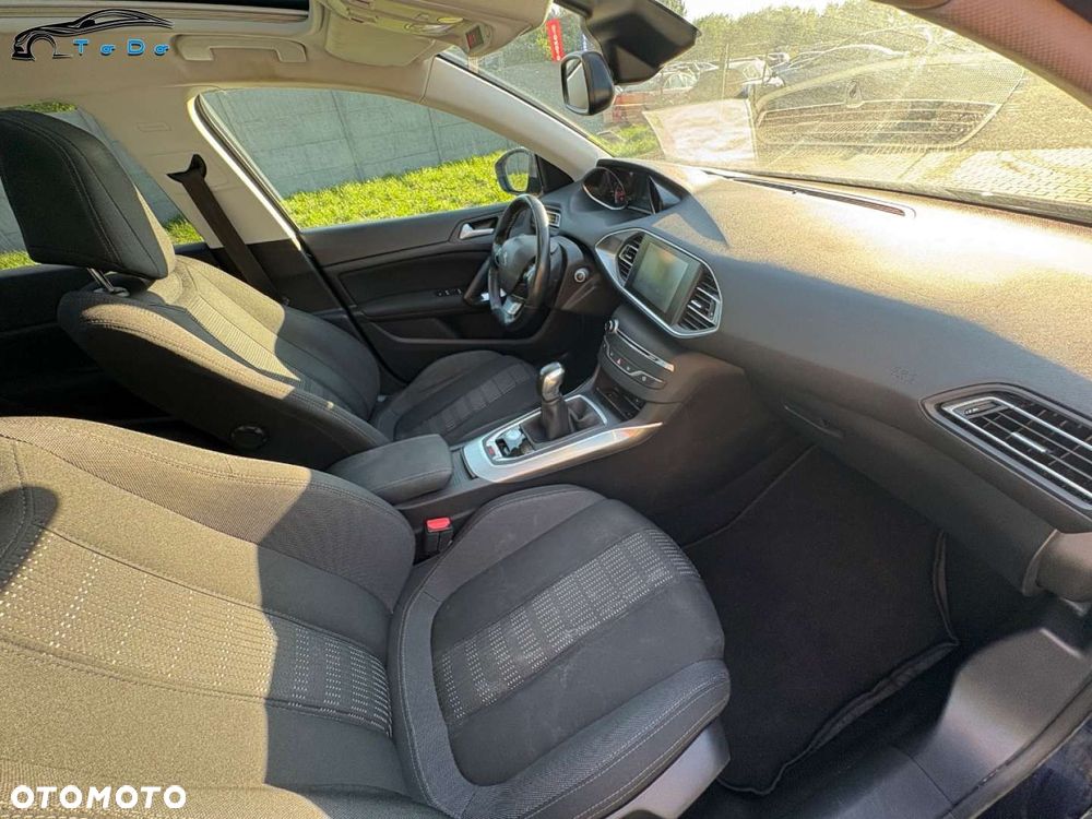 Peugeot 308 110 e-THP Stop & Start Allure - 26