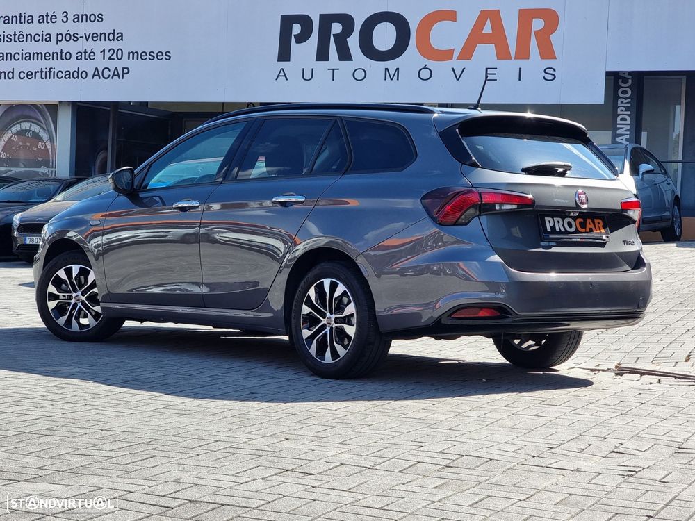 Fiat Tipo Station Wagon 1.3 M-Jet Lounge - 26