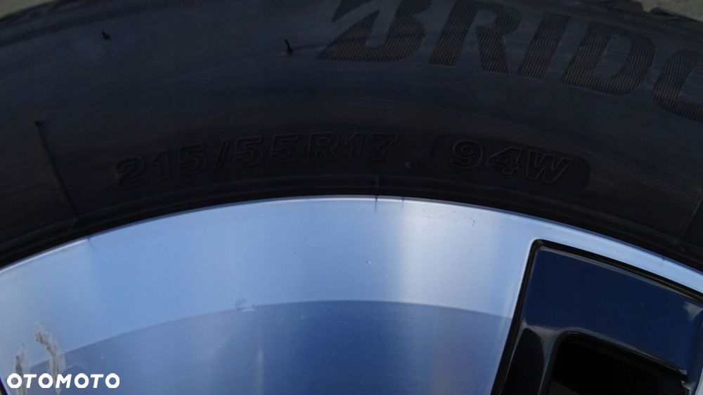 VW PASSAT B8 3G0 - felga 7Jx17H2 ET40 5x112 - 6