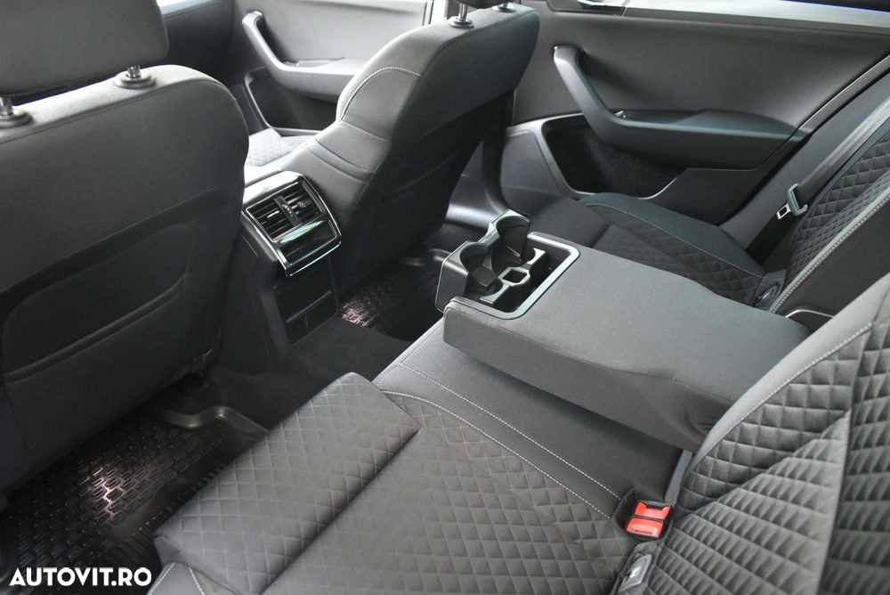 Skoda Superb 2.0 TDI DSG Ambition - 19