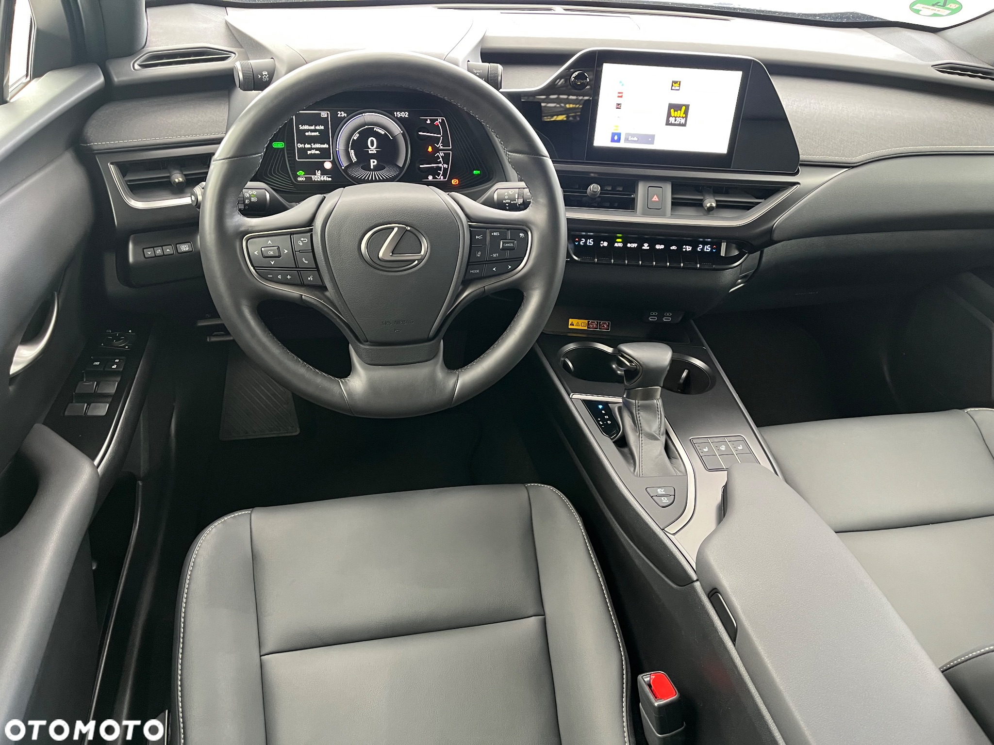 Lexus UX 250h (E-FOUR) F SPORT - 33