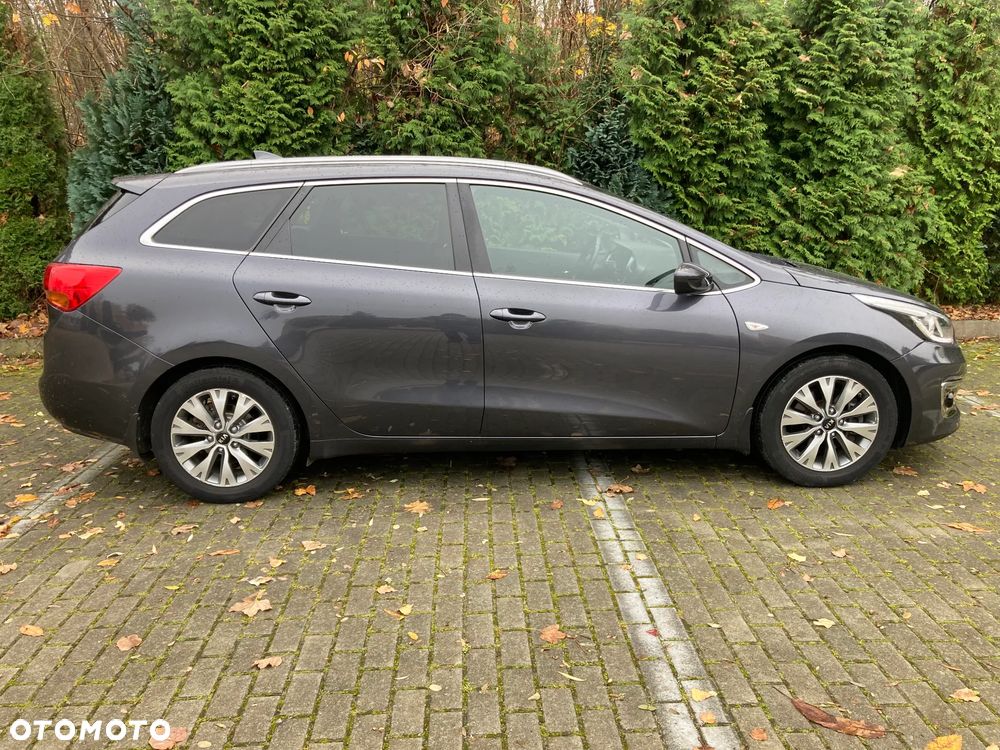 Kia Ceed Cee'd 1.6 GDI L - 9