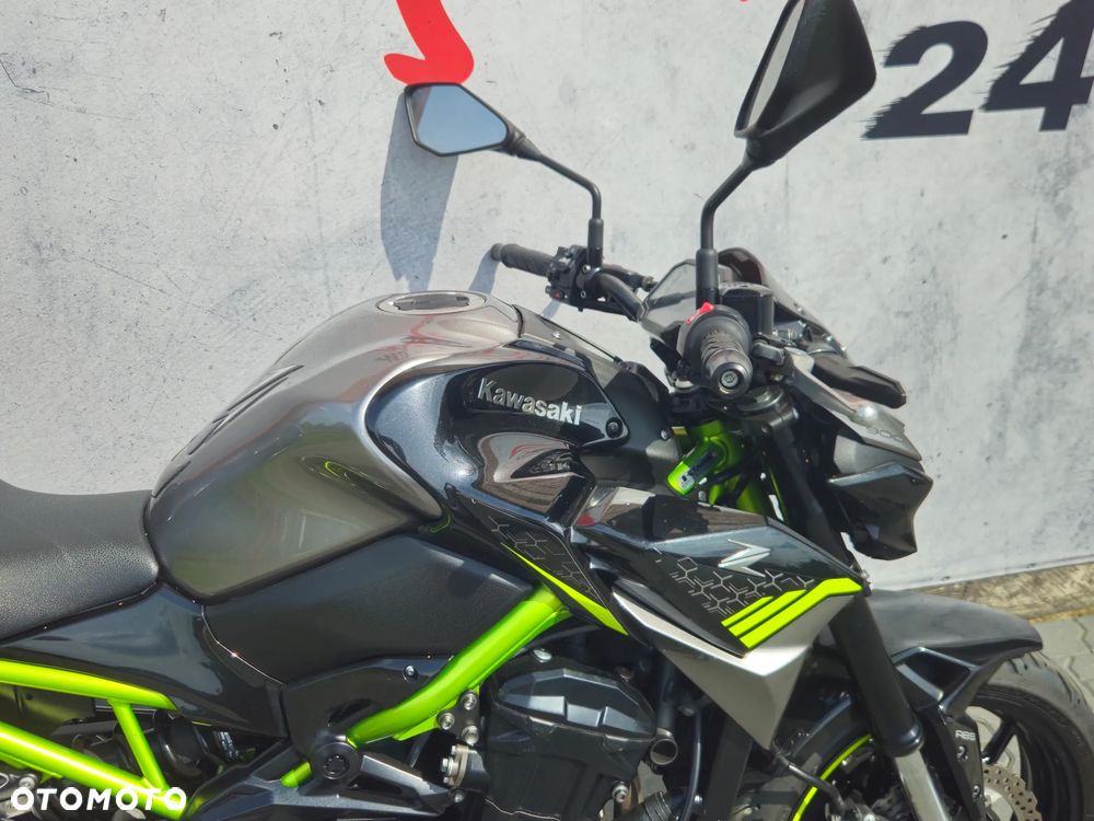 Kawasaki Z 900 - 14