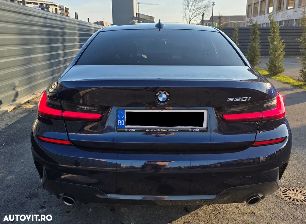 BMW Seria 3 330i AT M Sport - 4
