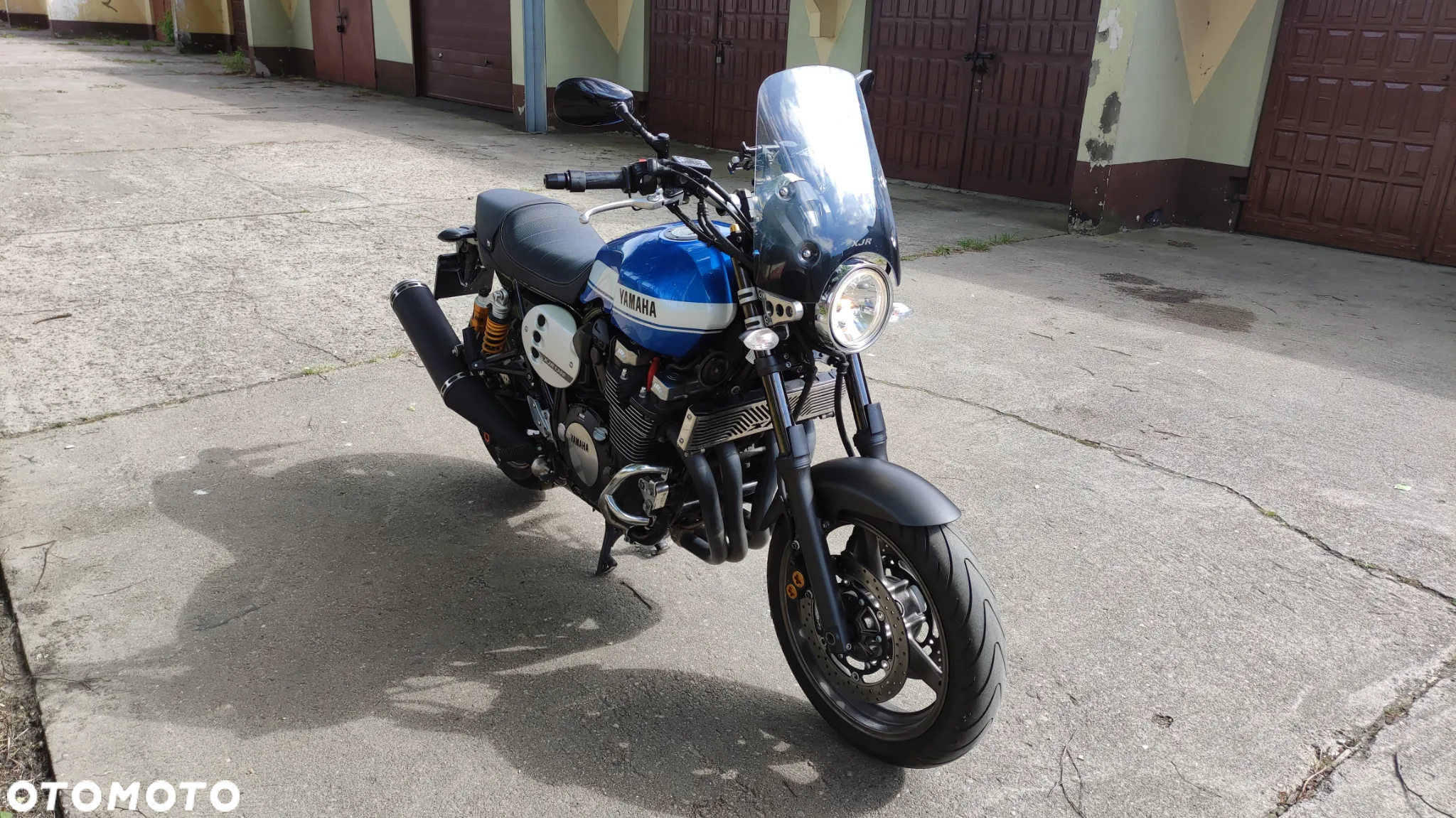 Yamaha XJR - 5