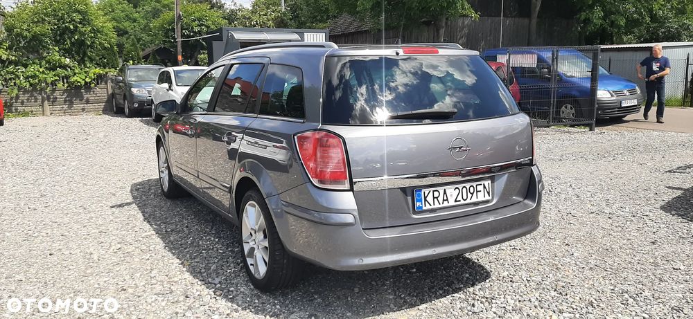 Opel Astra - 17