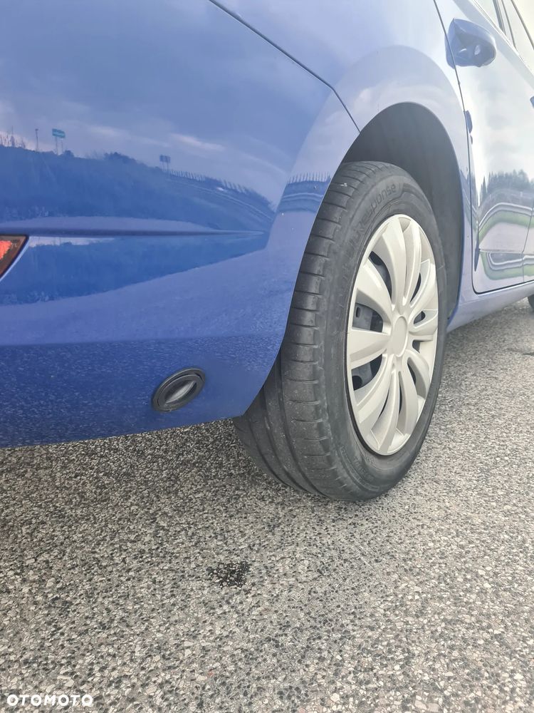 Skoda Fabia 1.0 Active - 10