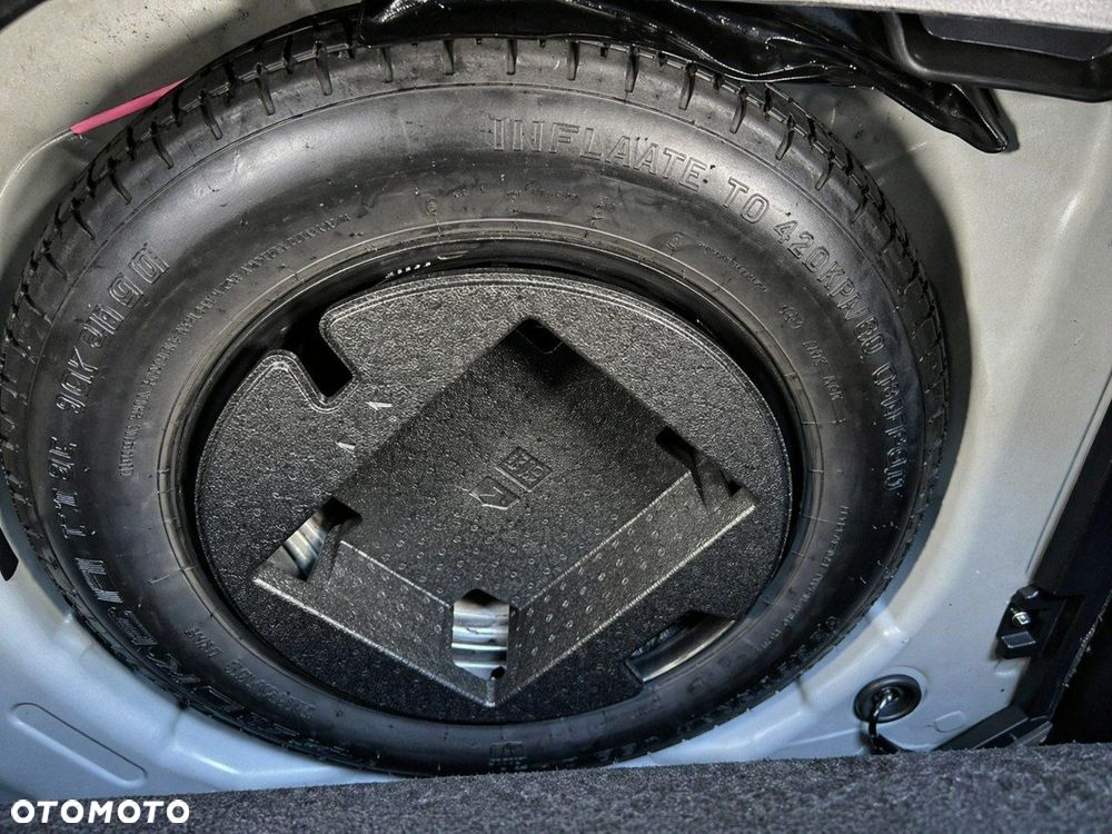 Toyota Yaris Cross - 18