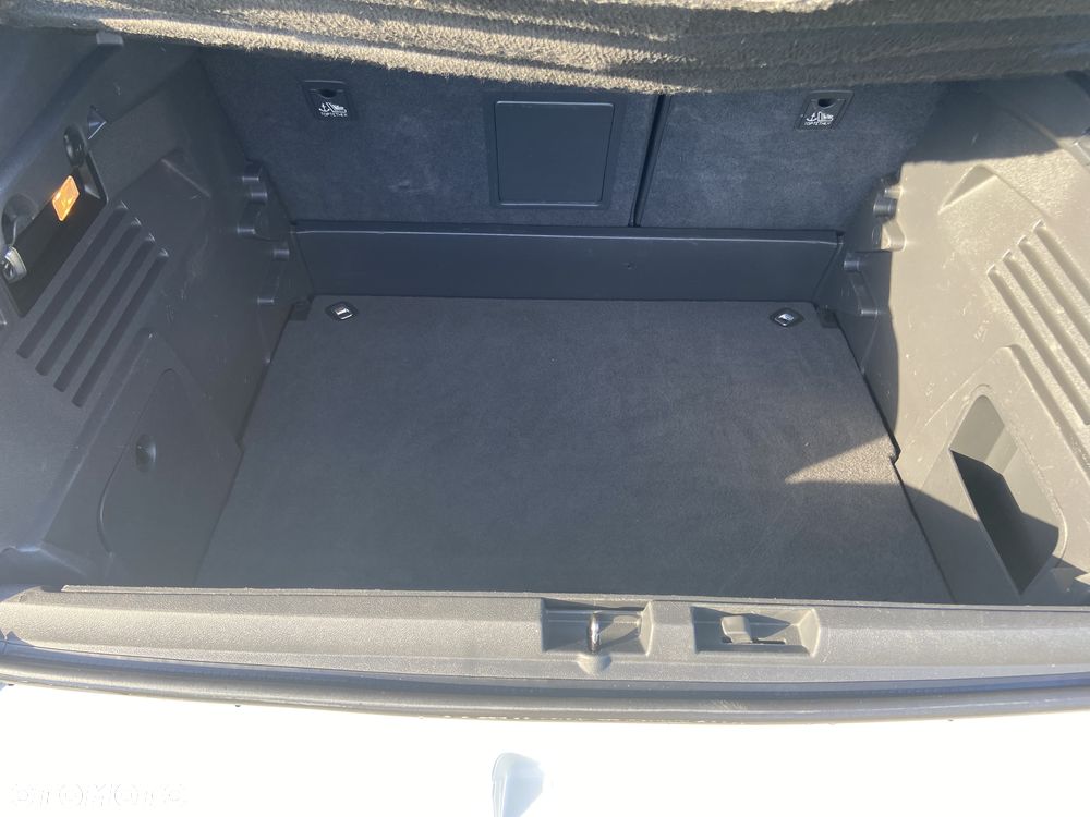 Peugeot 3008 HDi FAP 150 Roland Garros - 18