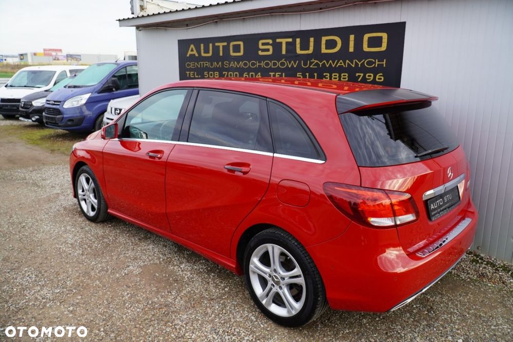 Mercedes-Benz B-Class 2015 photo 4