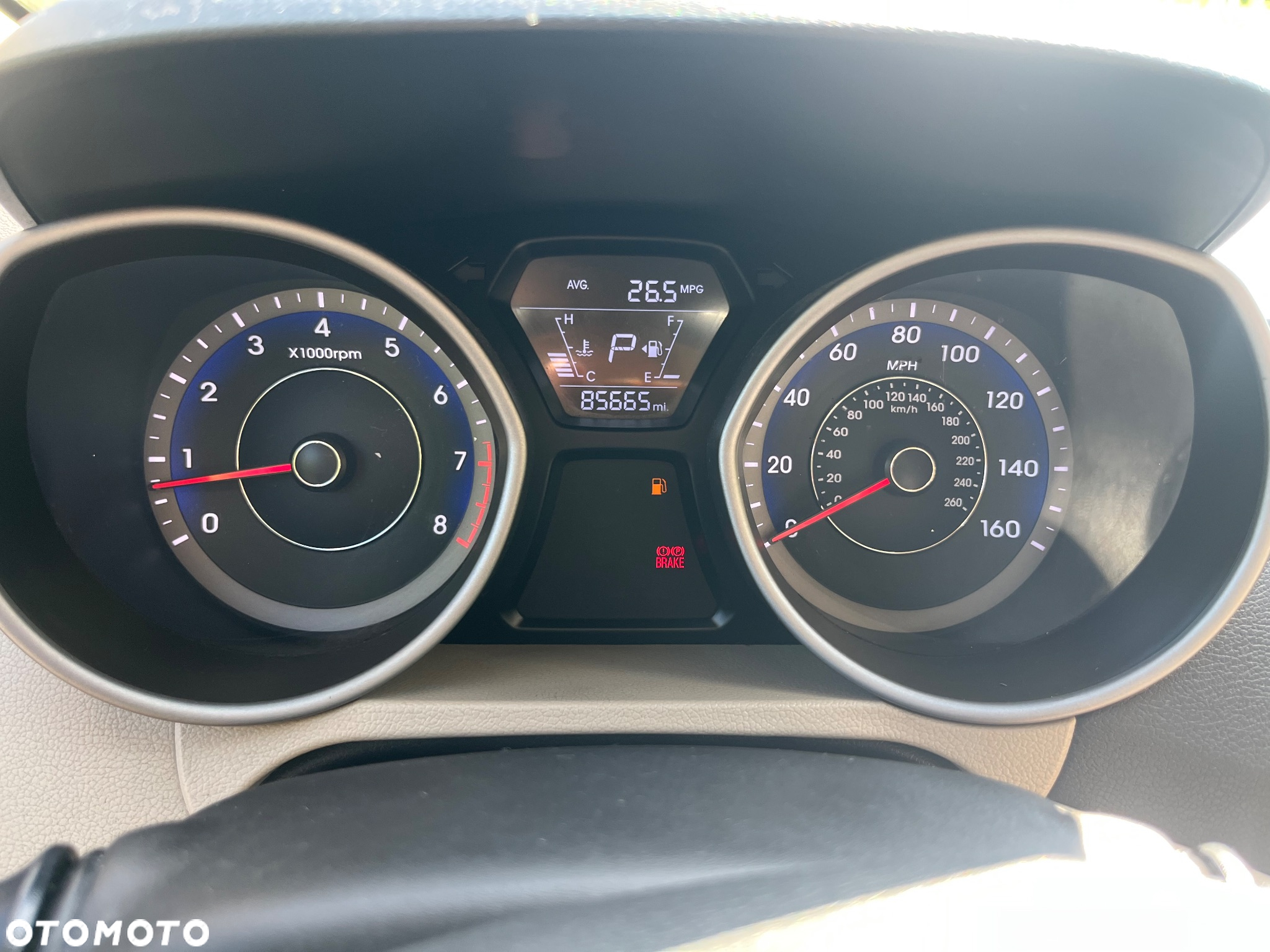 Hyundai Elantra - 15