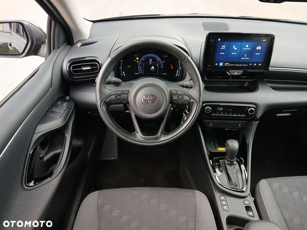 Toyota Yaris Hybrid 1.5 Style - 24