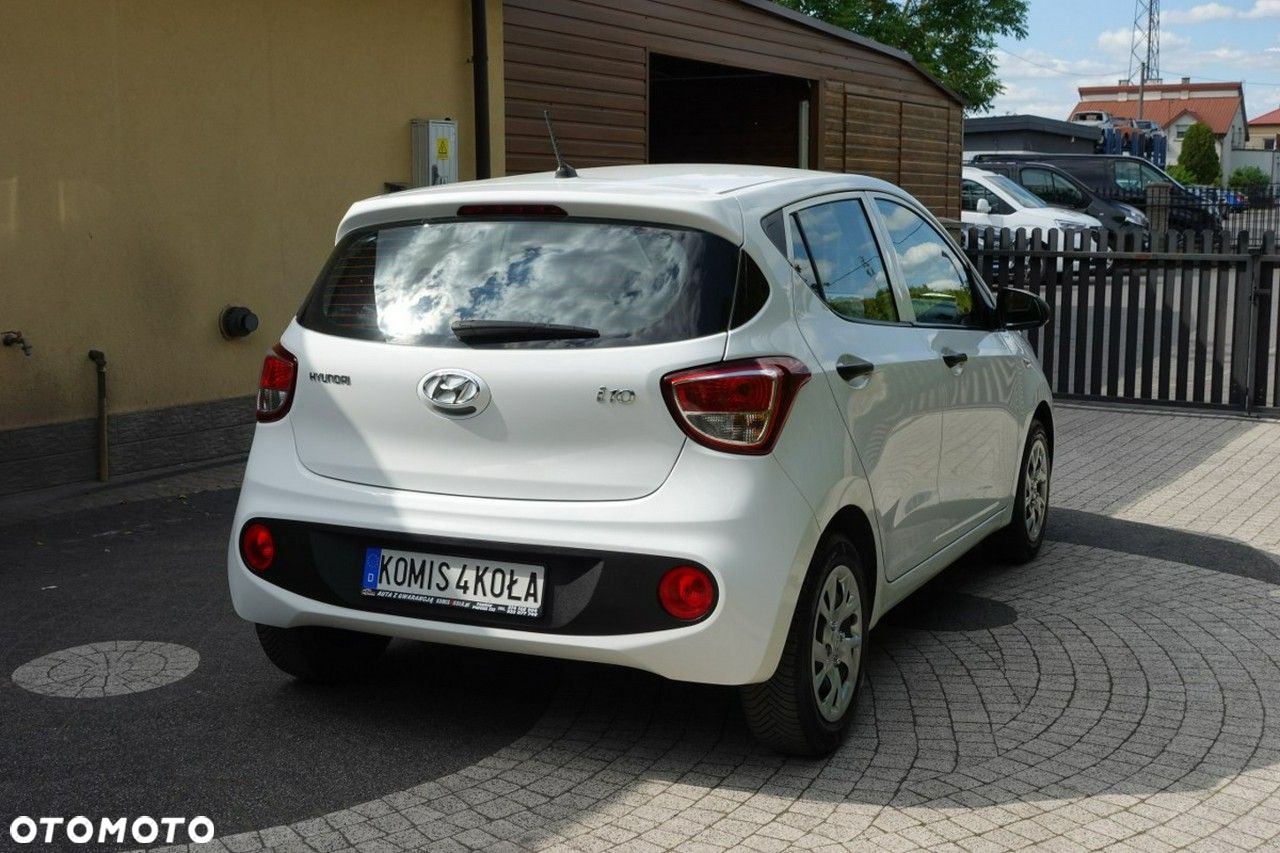 Hyundai i10 - 4
