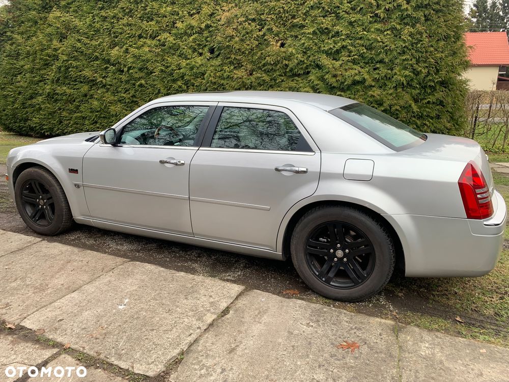 Chrysler 300C 5.7 V8 HEMI Automatik - 9