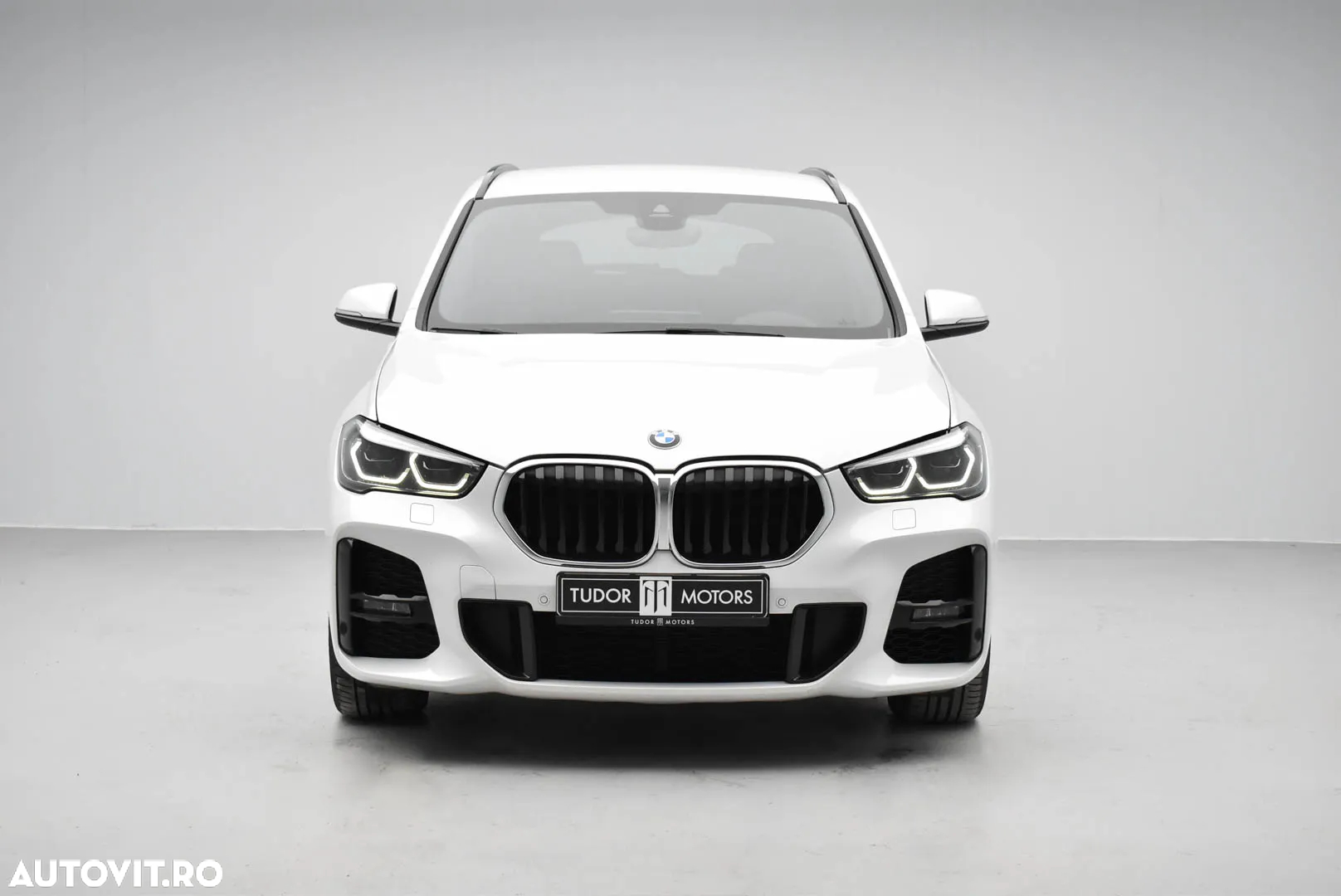 BMW X1 xDrive20i AT - 5
