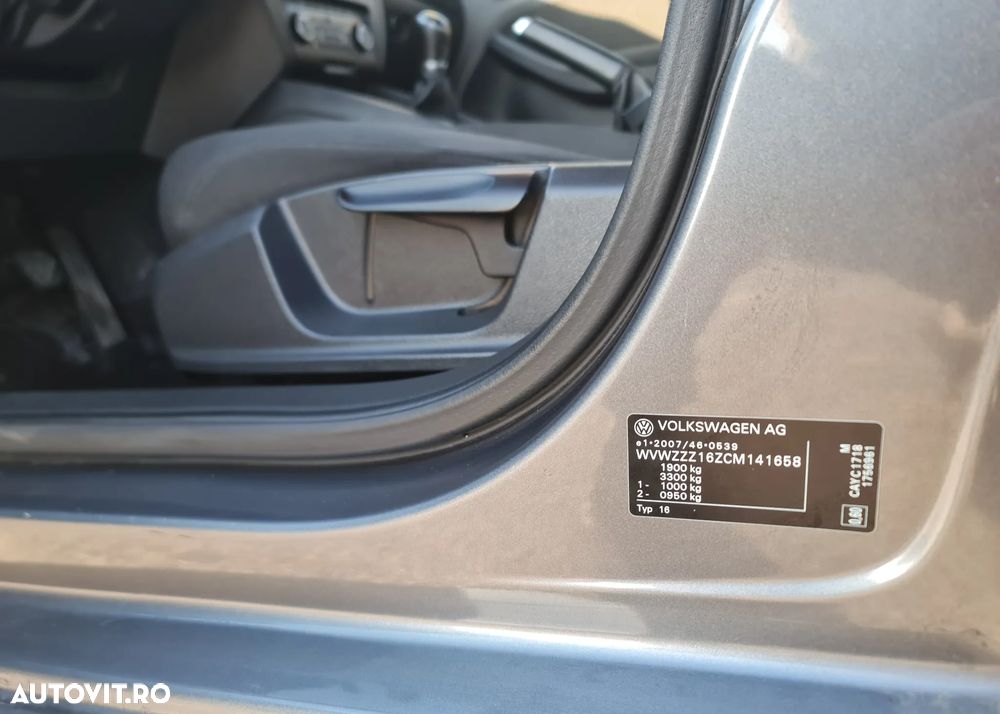 Volkswagen Jetta 1.6 TDI Blue Motion Technology Trendline - 9