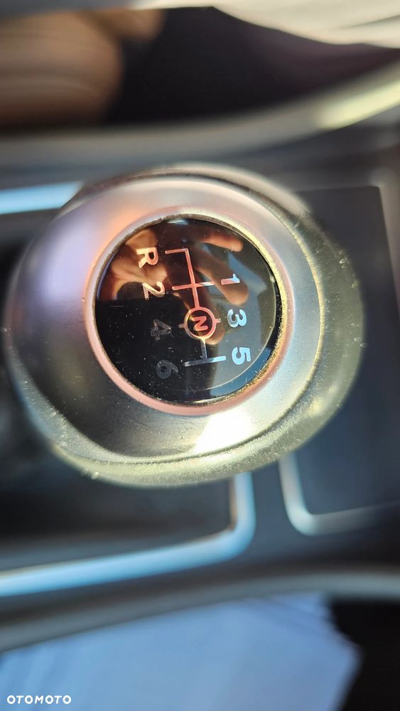 Mercedes-Benz CLA 180 AMG Line - 38