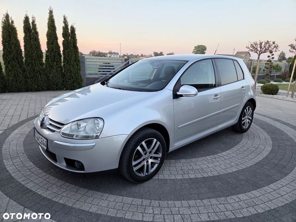 Volkswagen Golf - 12