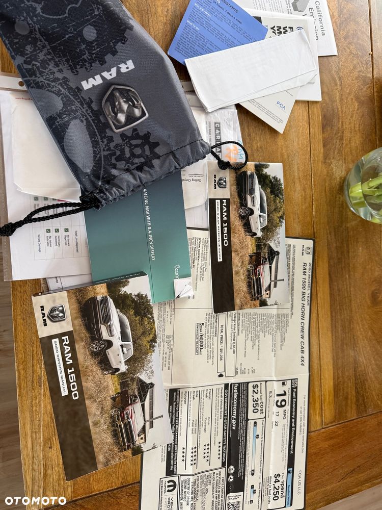 RAM 1500 5.7 Crew Cab Bighorn - 10