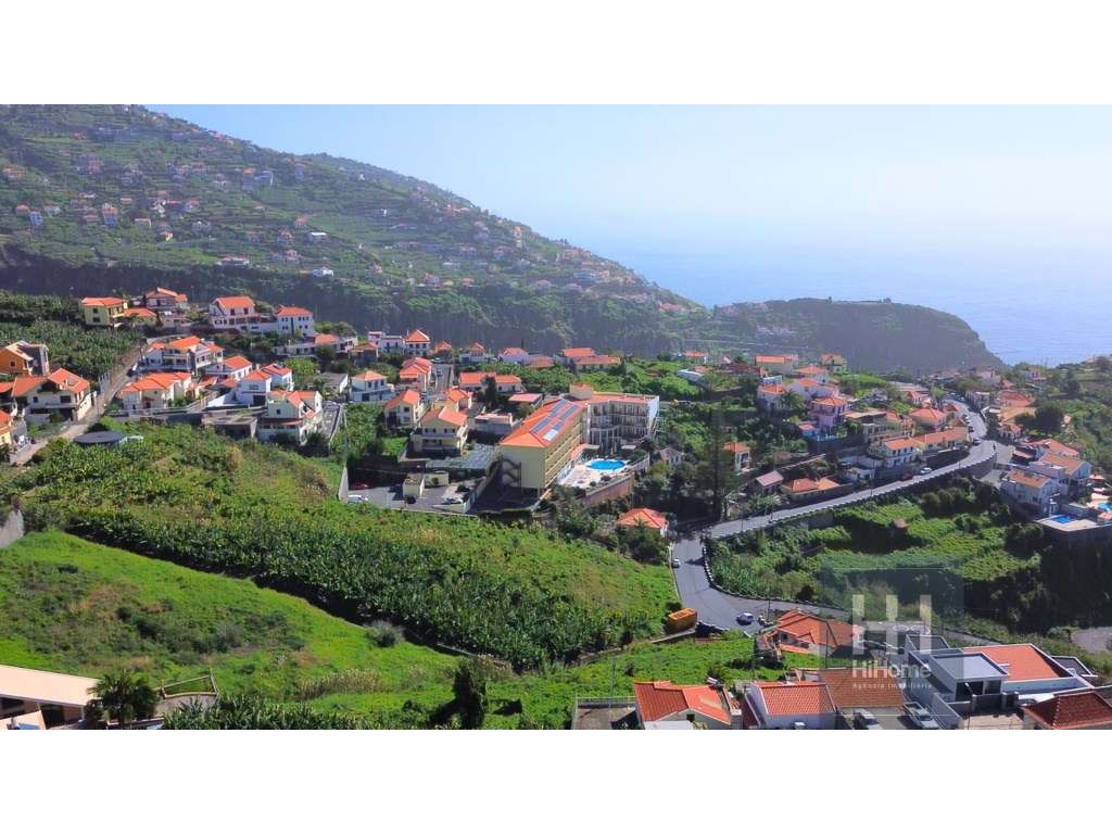 Terreno para construção de moradias com vista mar na Ribeira Brava - Grande imagem: 2/9