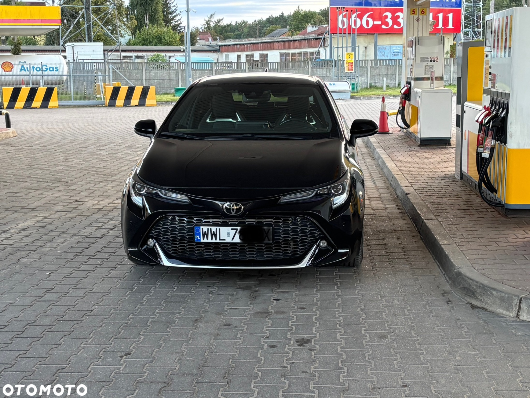 Toyota Corolla 2.0 Hybrid GR Sport - 11