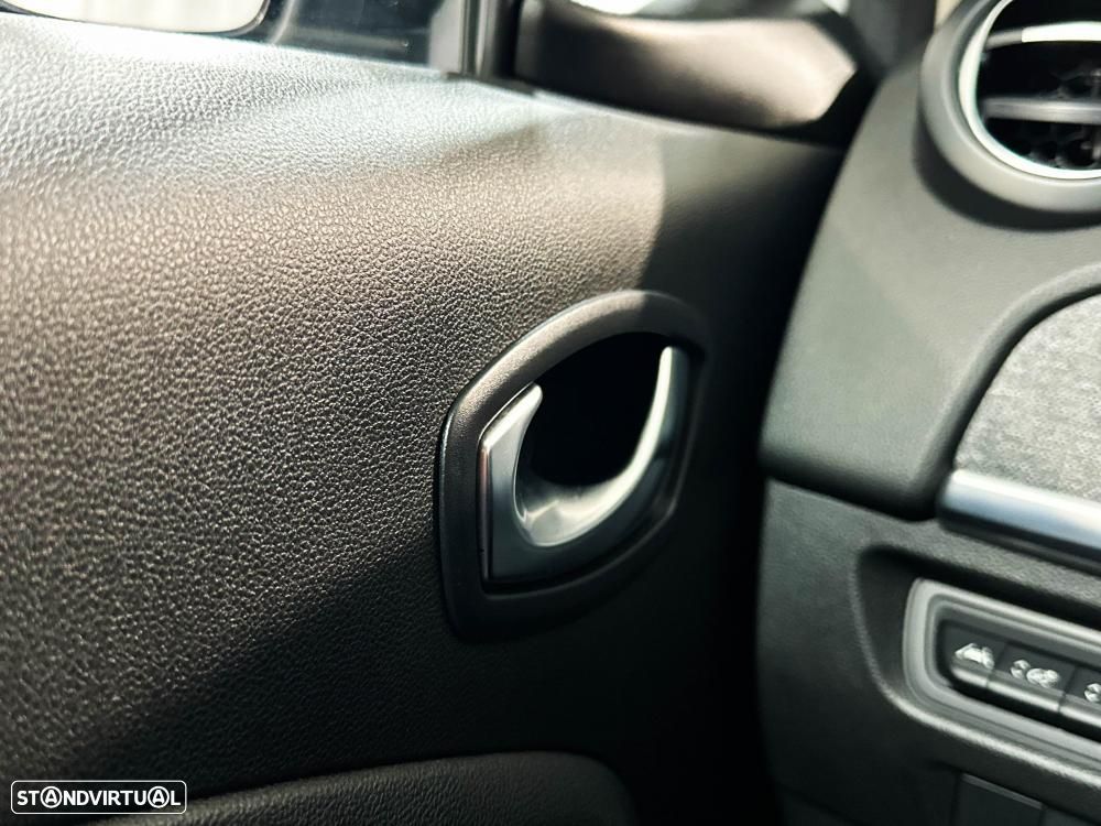 Renault Zoe (c/ Bateria) Intens 50 - 47