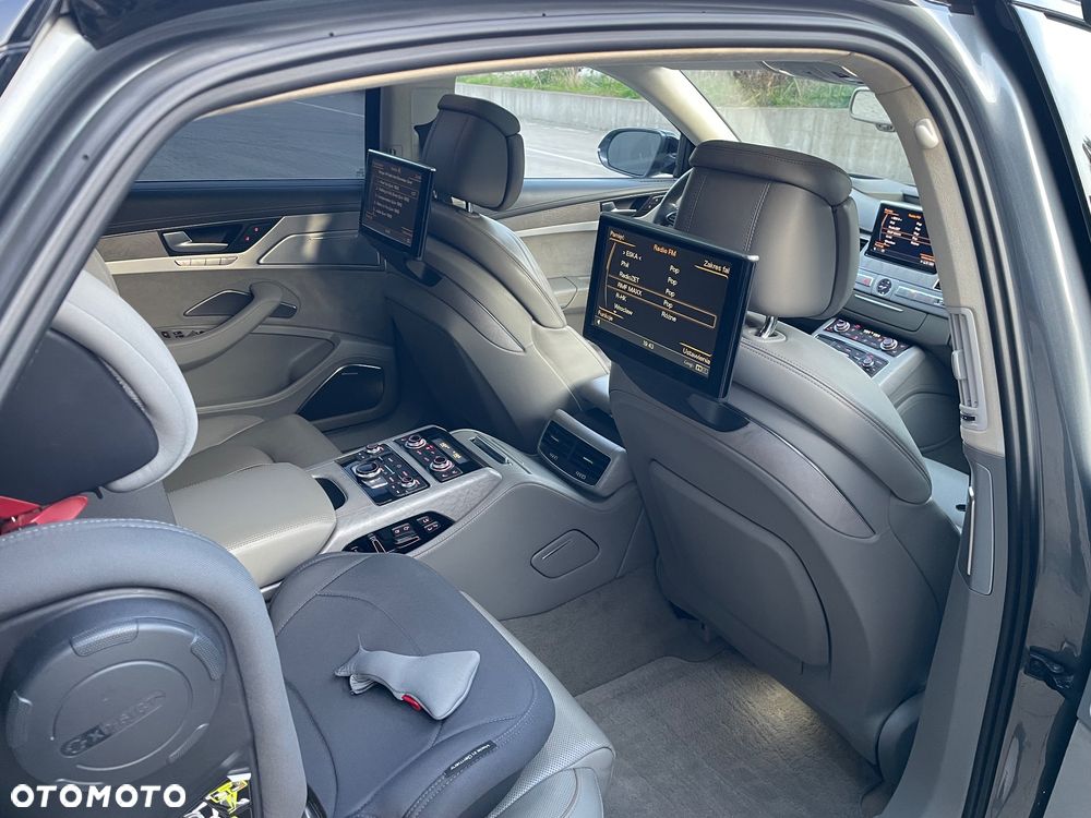 Audi A8 4.0 TFSI cylinder on demand quattro tiptronic Lang - 25