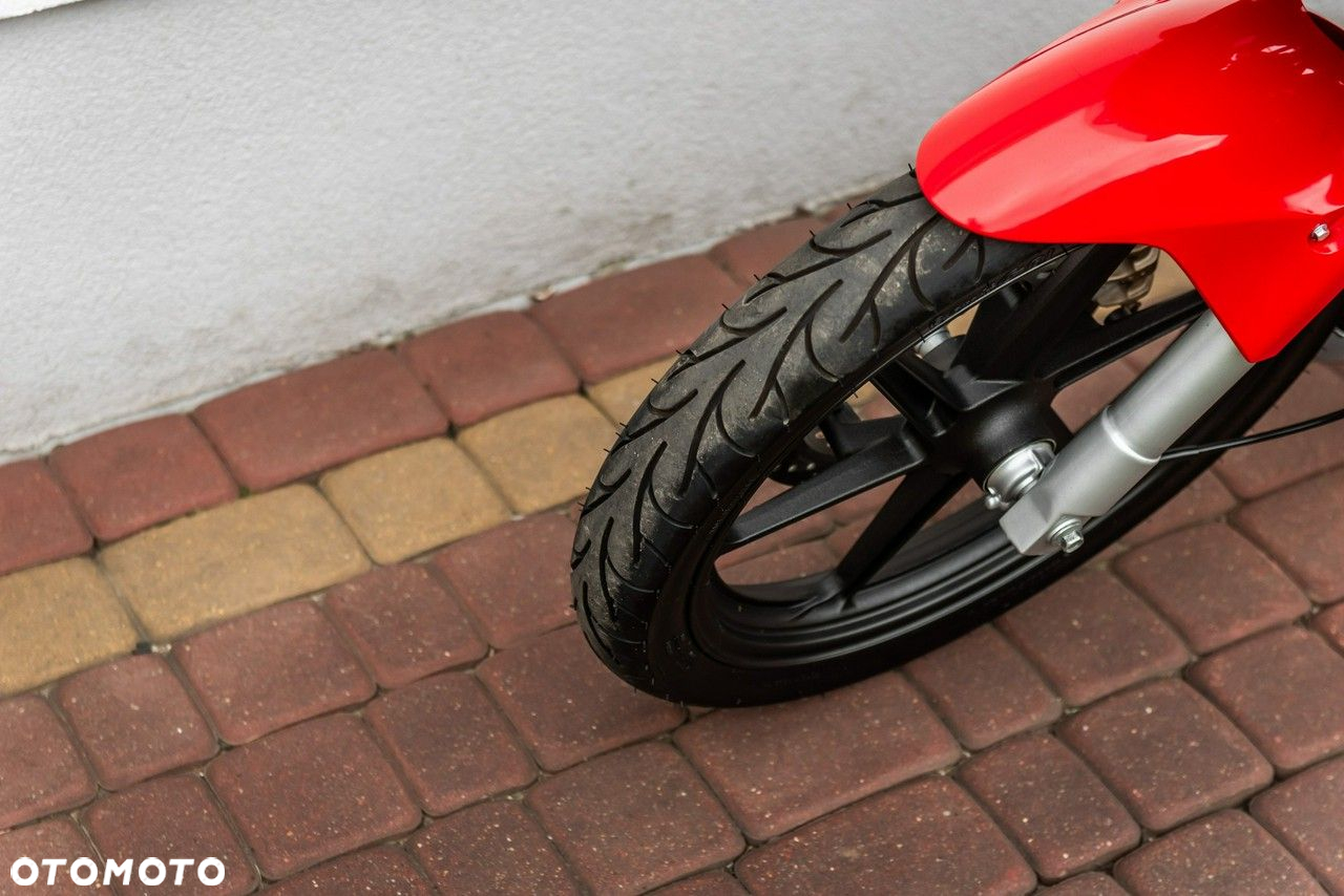Honda CBR - 7