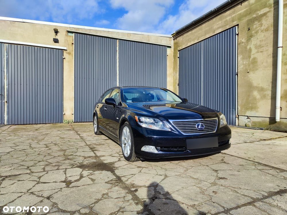 Lexus LS 600h L Prestige - 5
